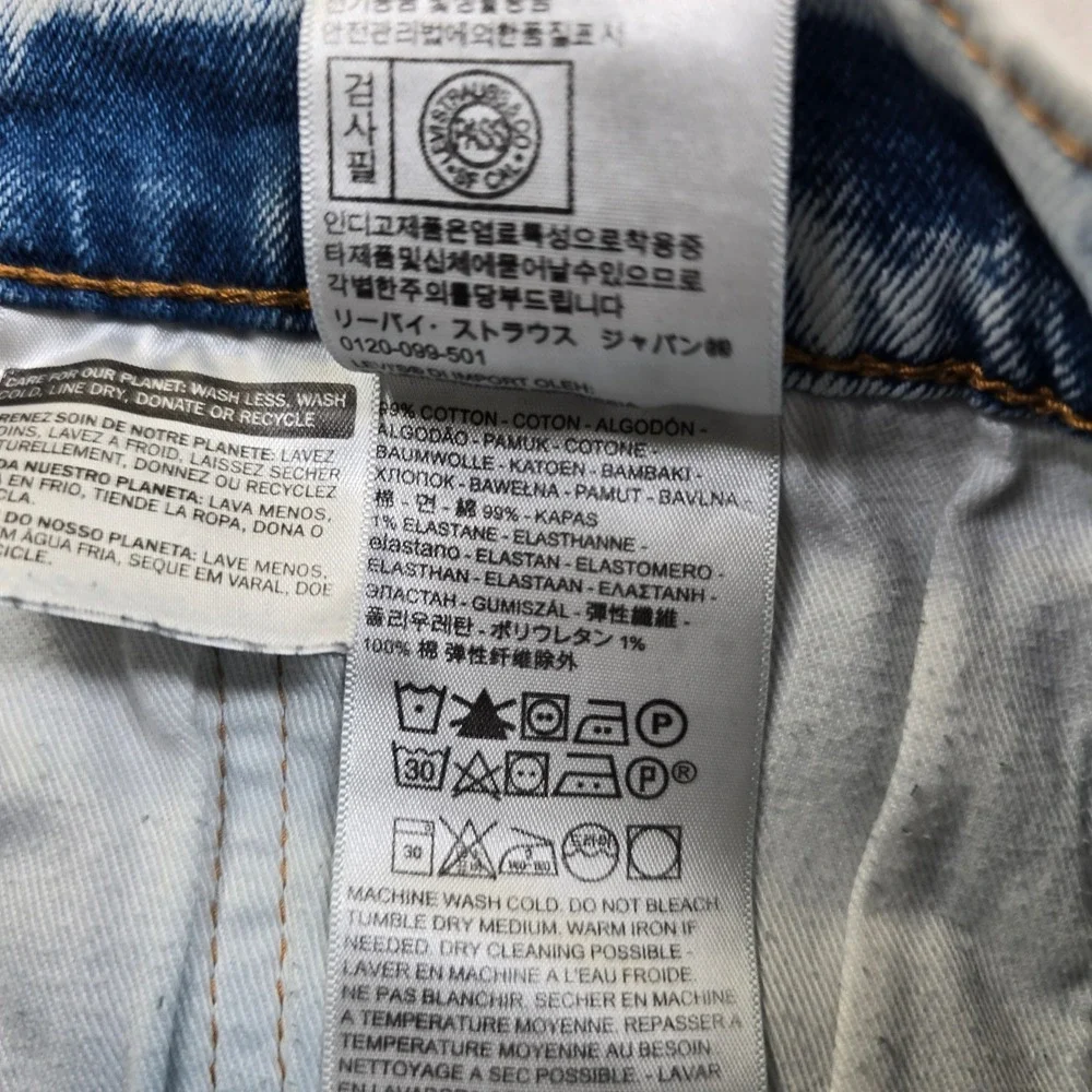 Levi's Shorts Mens 40 Blue Cotton‎ Blend Acid Wash Denim 502 Regular Taper 11